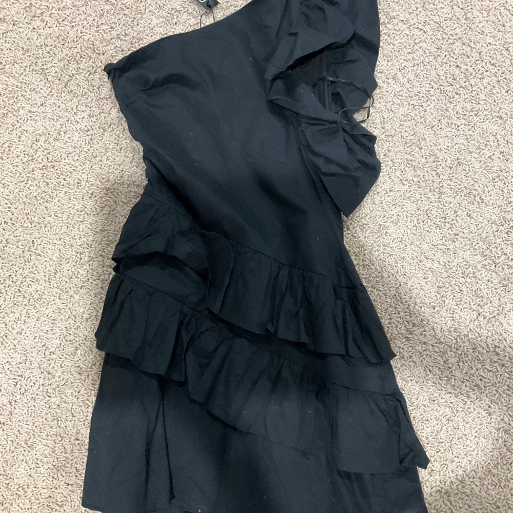 One Shoulder Ruffled Dress - Picture 4 of 4